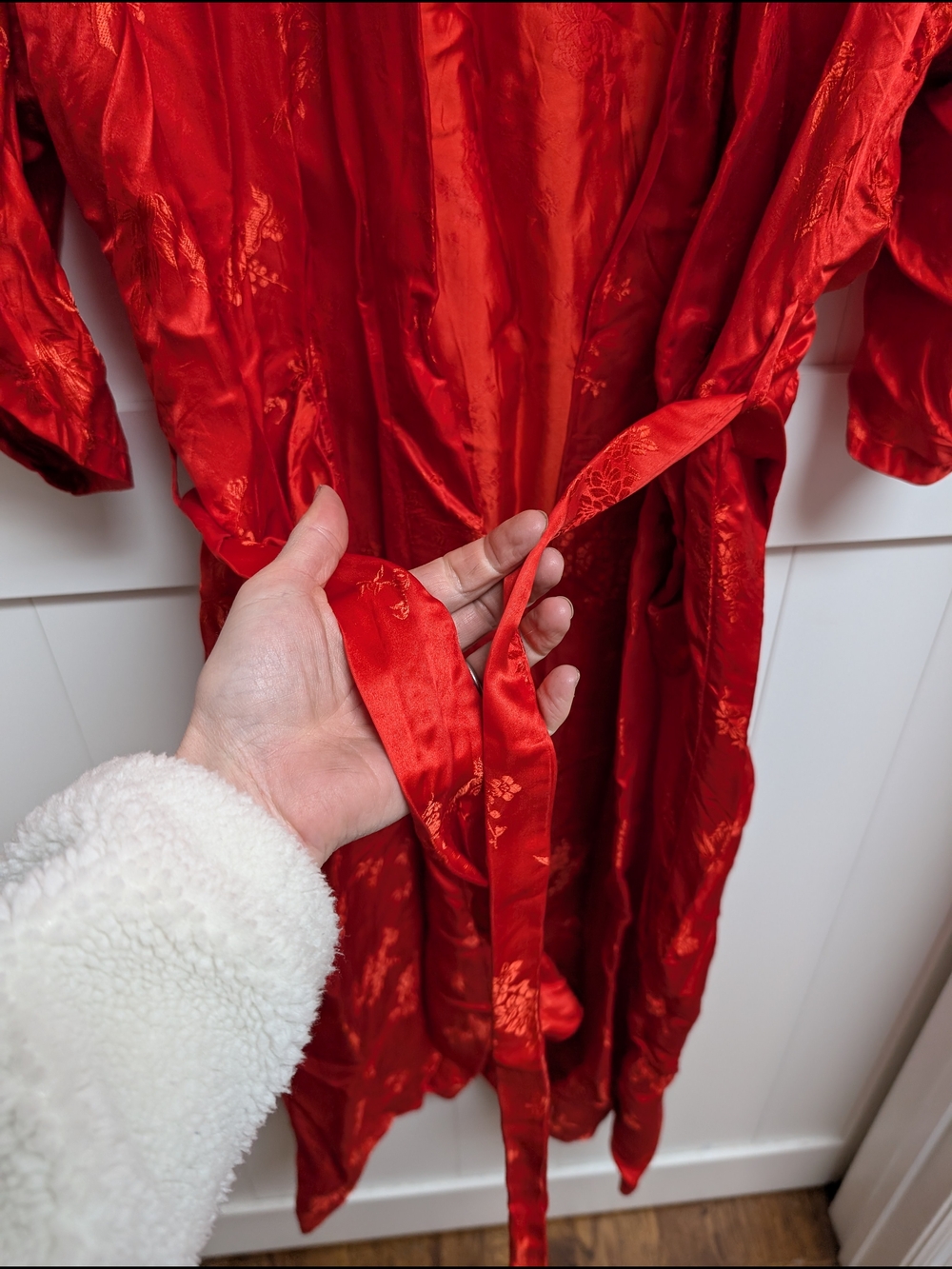 Authentic Chinese Silk Robe - Picture 3 of 5